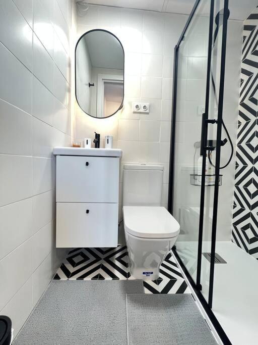 Acogedor Centro Lavapies Madrid Apartment Bagian luar foto