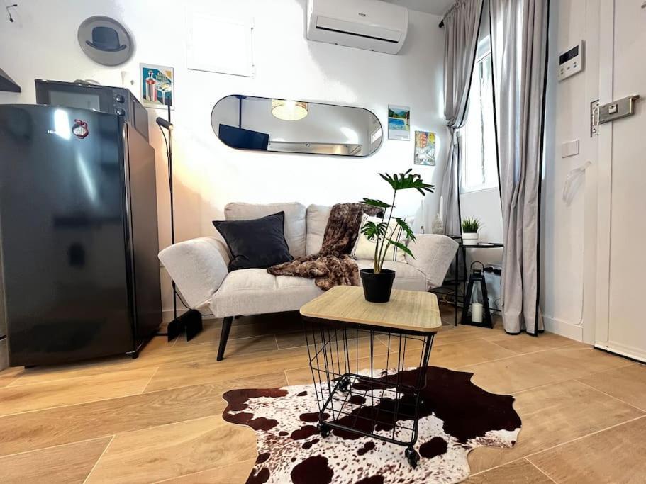 Acogedor Centro Lavapies Madrid Apartment Bagian luar foto